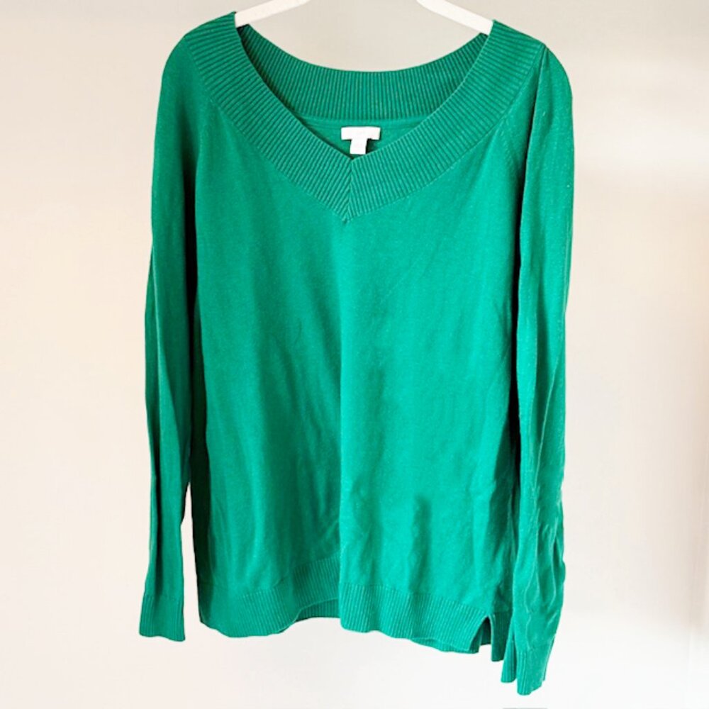 J. JILL V-Neck Sweater Women's L Green Relaxed Fit Ribbed Neckline
